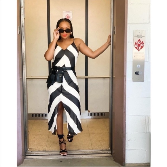 NWT CHRISTOPHER JOHN ROGERS Black White Stripe Chevron Midi Dress, Size 10 - Picture 5 of 10